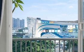 ザ シラチャー レジデンス